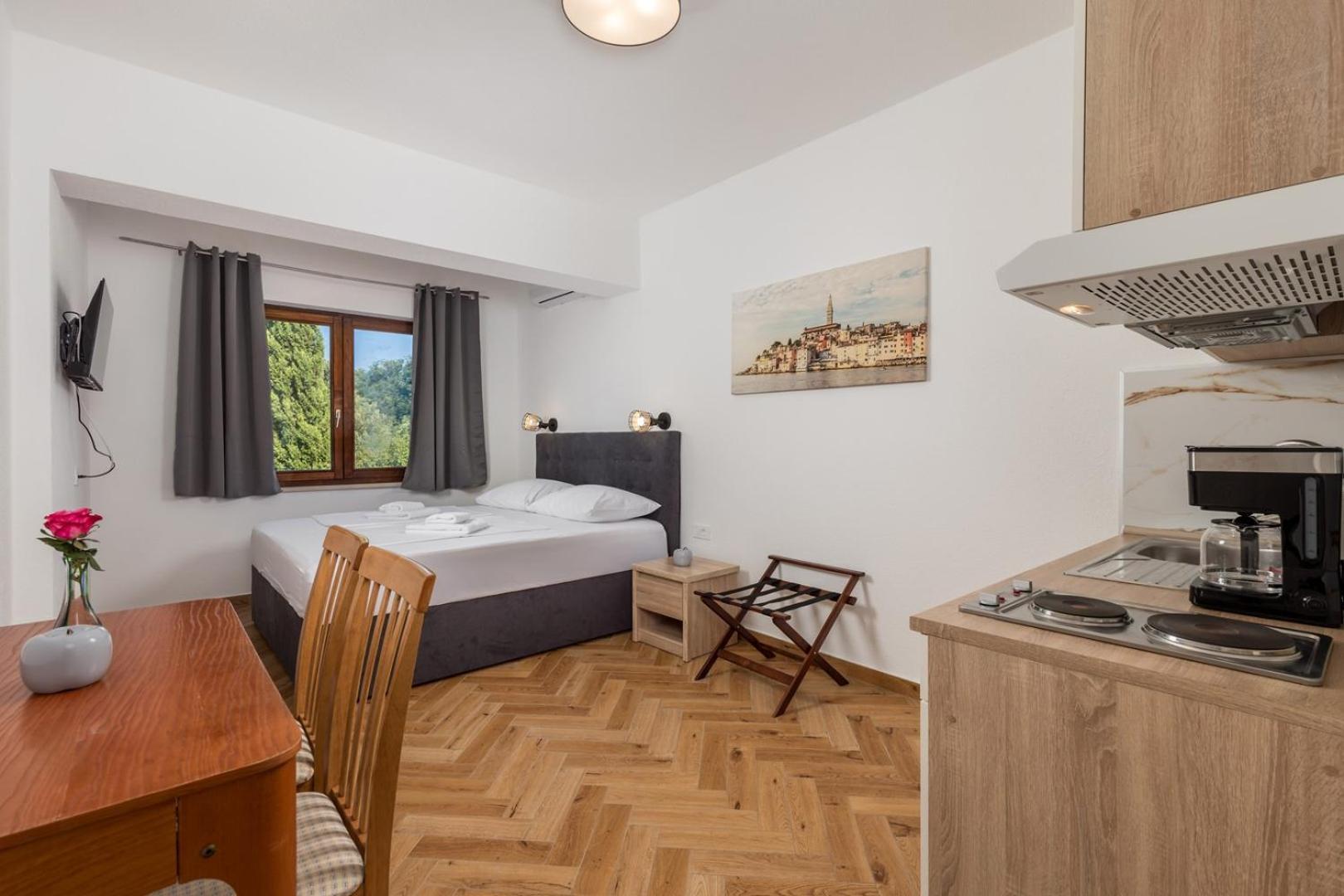 Apartments Jadranka オミサリ エクステリア 写真